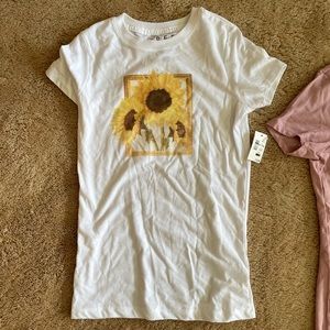 NWT Small T-Shirt with Sunflowers